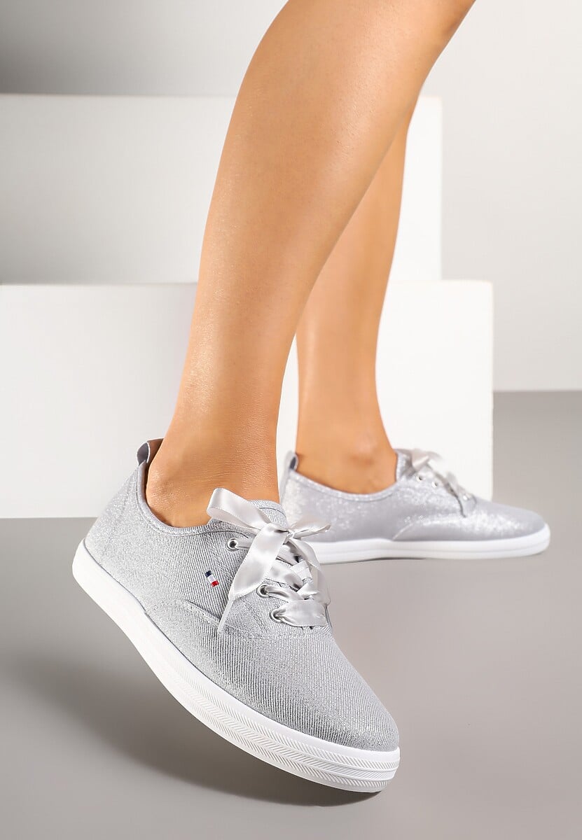 Srebrne Tenisówki Brokatowe z Ozdobnymi Sznurowadłami Palmena