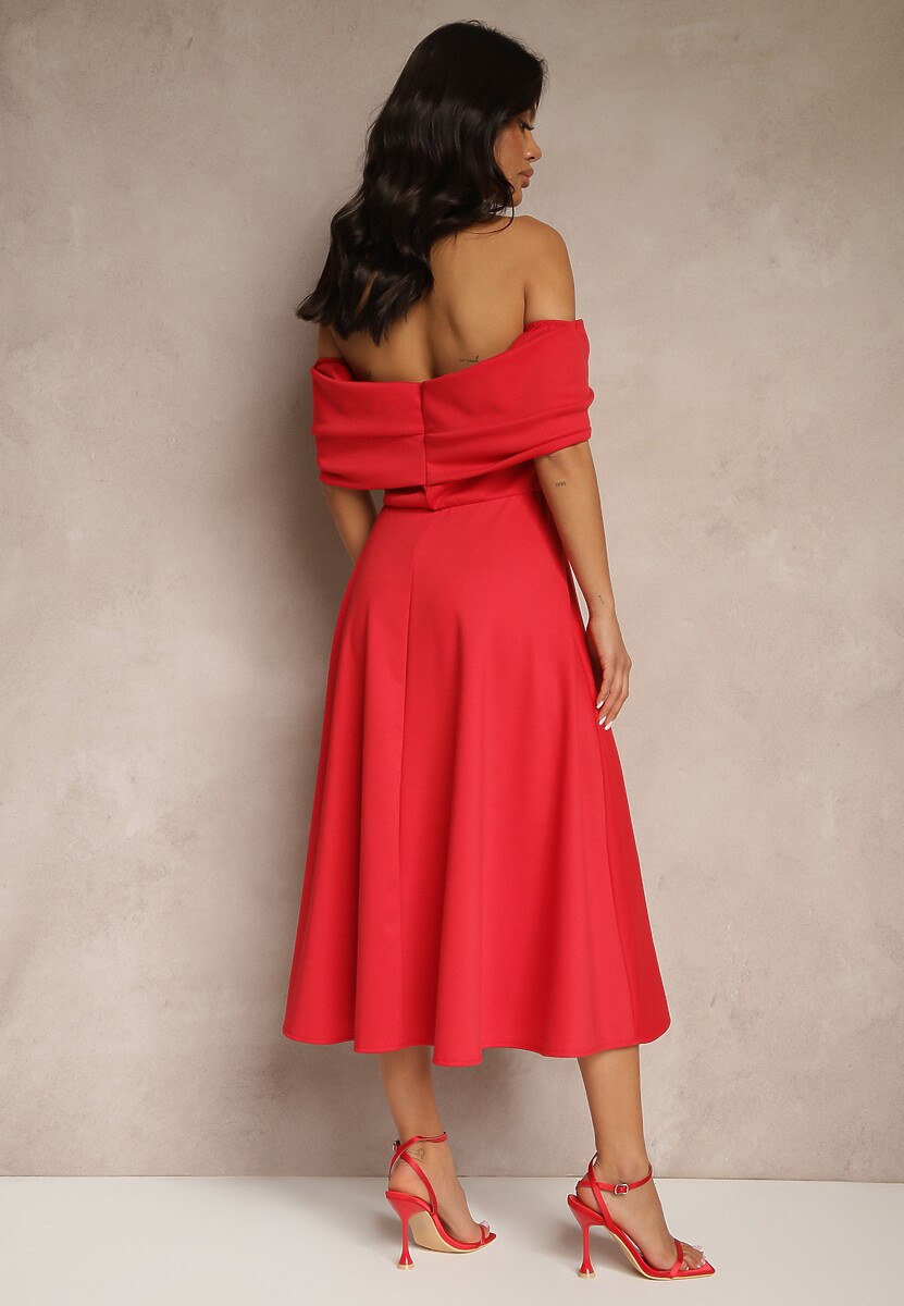 Czerwona Sukienka Rozkloszowana Ozdobiona Kokardą Odarra