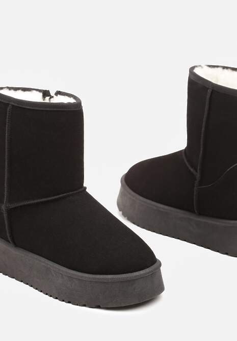 Czarne Śniegowce na Platformie z Ociepleniem Ozdobione Przeszyciami Tamirlin