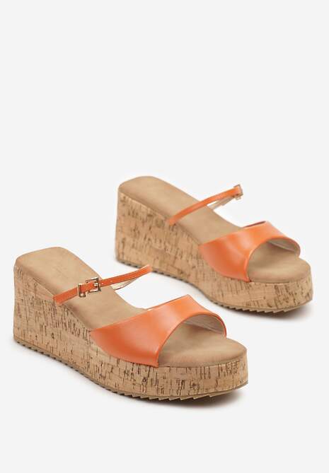 Pomarańczowe Klapki na Koturnie Imitującym Korek Ozdobione Paskiem Ridienne