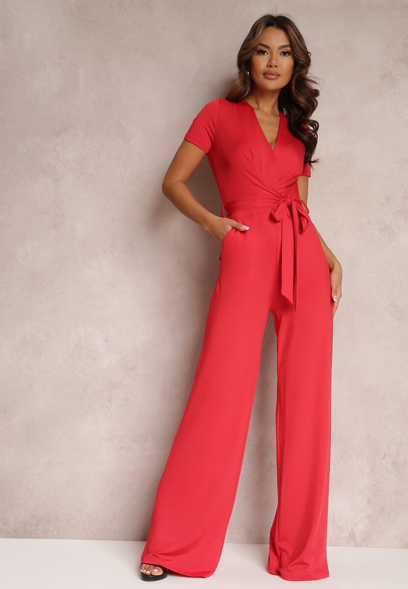 Czerwony Wiązany Kombinezon z Długimi Nogawkami i Kopertowym Dekoltem Adithia