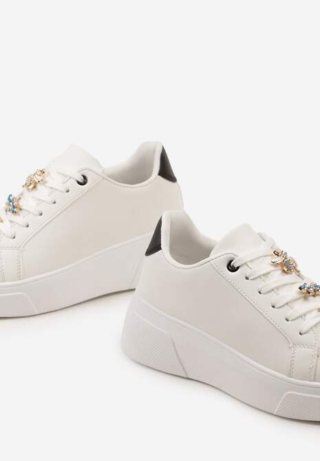 Biało-Czarne Casualowe Sneakersy na Platformie z Cyrkoniami i Zawieszkami na Sznurowadłach Timawel