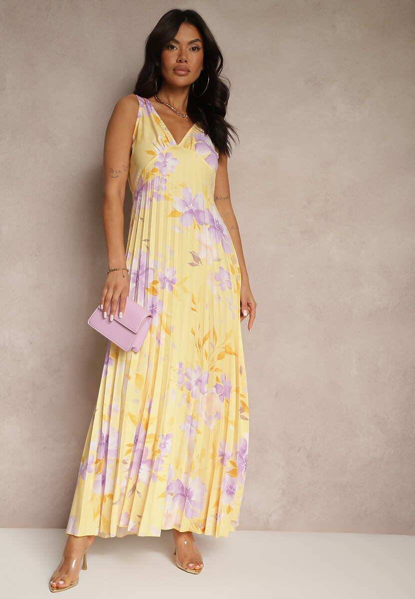 Żółta Plisowana Sukienka o Rozkloszowanym Fasonie na Szerokich Ramiączkach Nitanela
