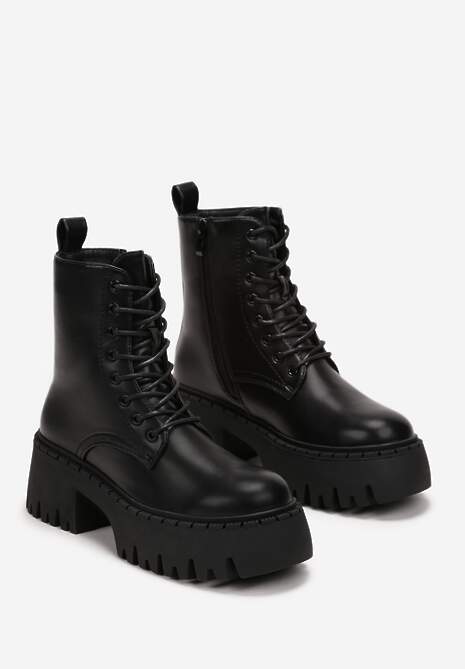 Czarne Botki w Stylu Workerów na Masywnej Platformie Aidana