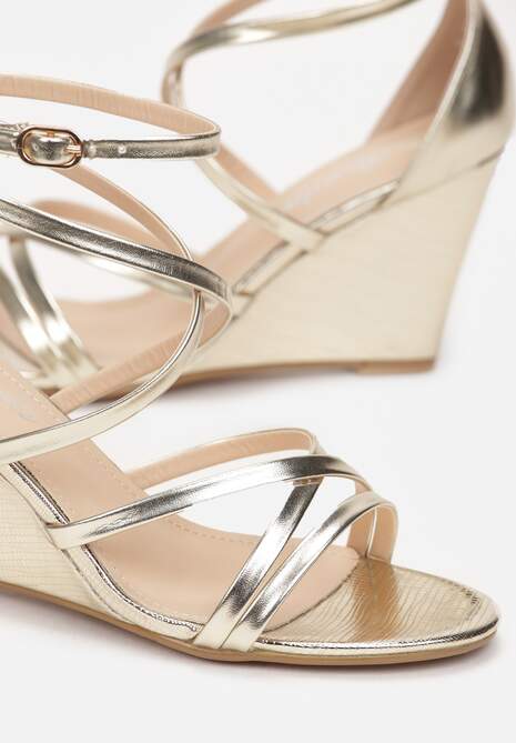 Złote Sandały na Koturnie z Otwartym Noskiem Annales