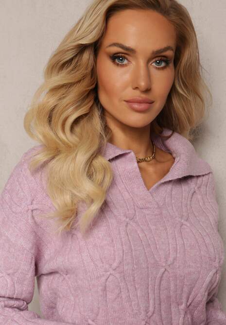 Fioletowy Sweter z Dekoltem w Serek i Ozdobnym Splotem Travissa