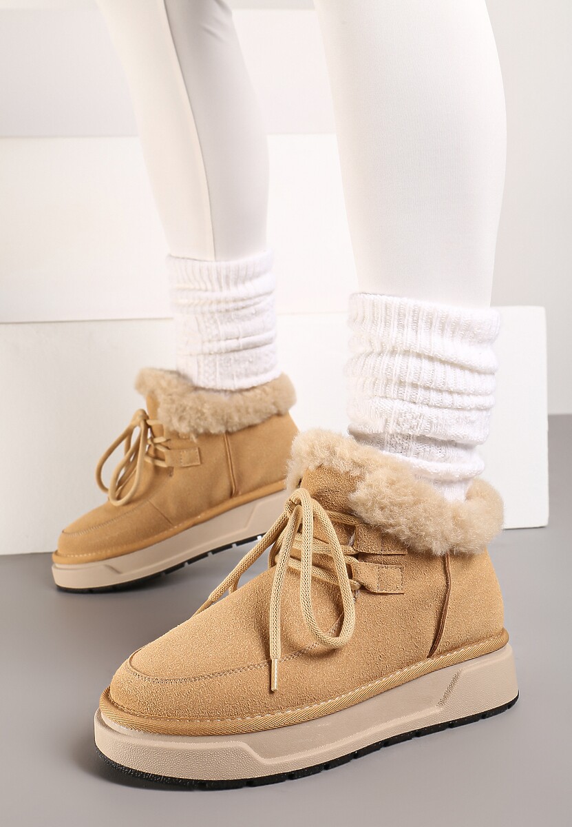 Beżowe Mocno Ocieplane Śniegowce ze Sznurowaną Cholewką Obszytą Futrem Sintetta