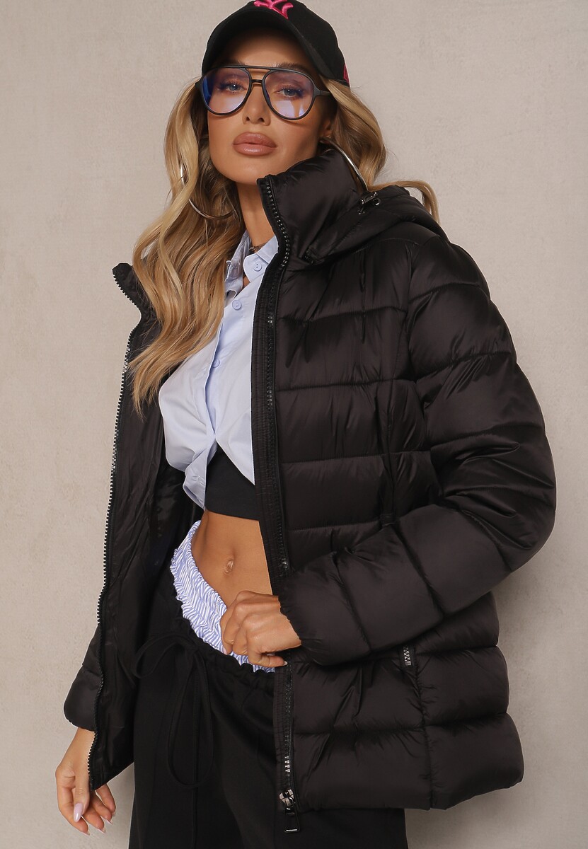 Czarna Kurtka z Odpinanym Kapturem Ozdobiona Pikowaniem Laosias