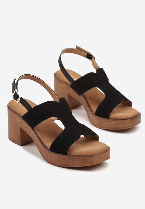 Czarne Sandały na Słupku i Platformie Ozdobione Wycięciami Galaniela