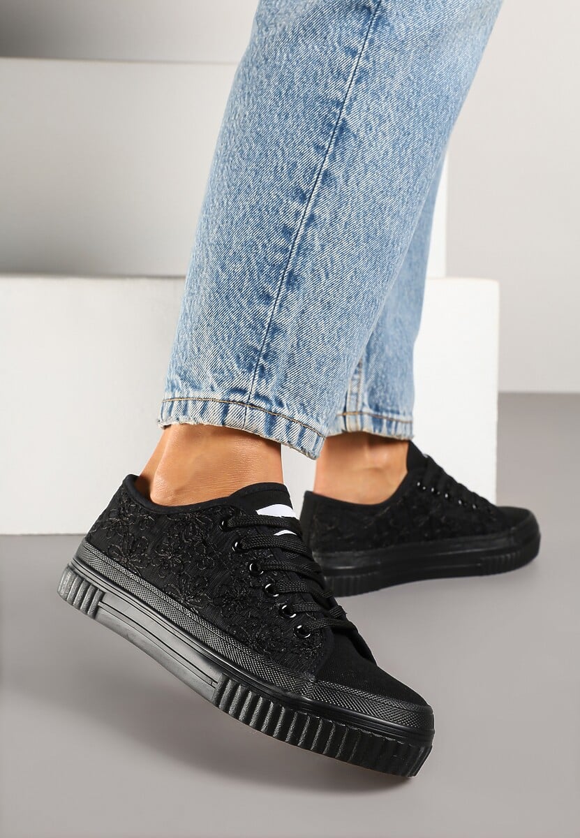 Czarne Klasyczne Trampki z Cholewką z Haftem Meppane