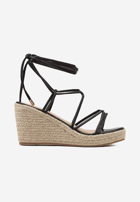 Czarne Boho Sandały na Koturnie z Plecionką z Juty Wiązane Wokół Kostki Saalka
