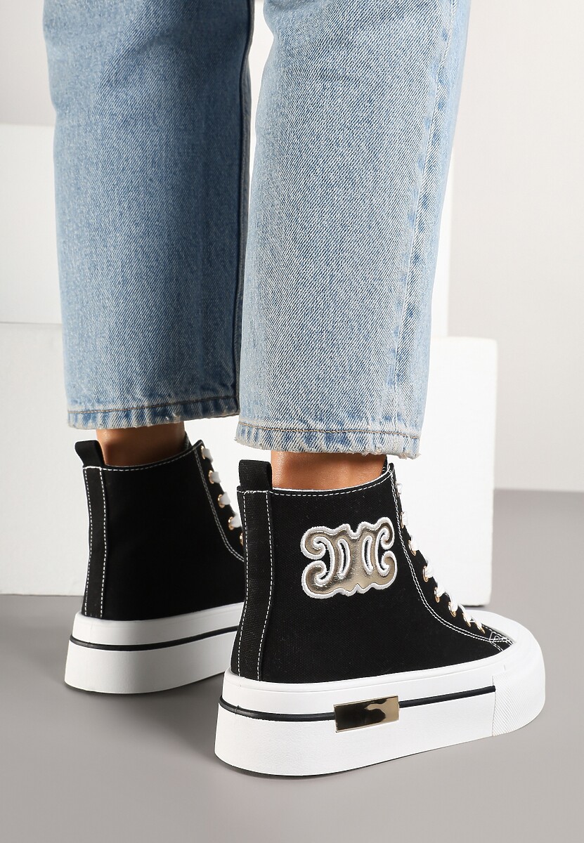 Czarne Trampki na Platformie z Wysoką Cholewką i Naszywką Nurissea