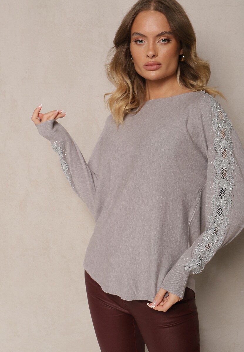 Szary Sweter z Wiskozą z Cyrkoniami i Koronką na Rękawach Enarimia