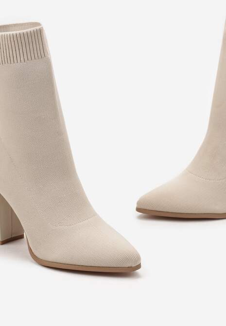 Beżowe Dopasowane Botki na Słupku ze Skarpetkową Cholewką Elarana