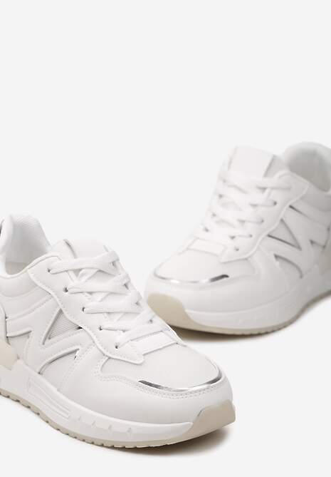 Białe Sneakersy z Klasycznym Sznurowaniem i Wstawkami z Siateczki Veloraa