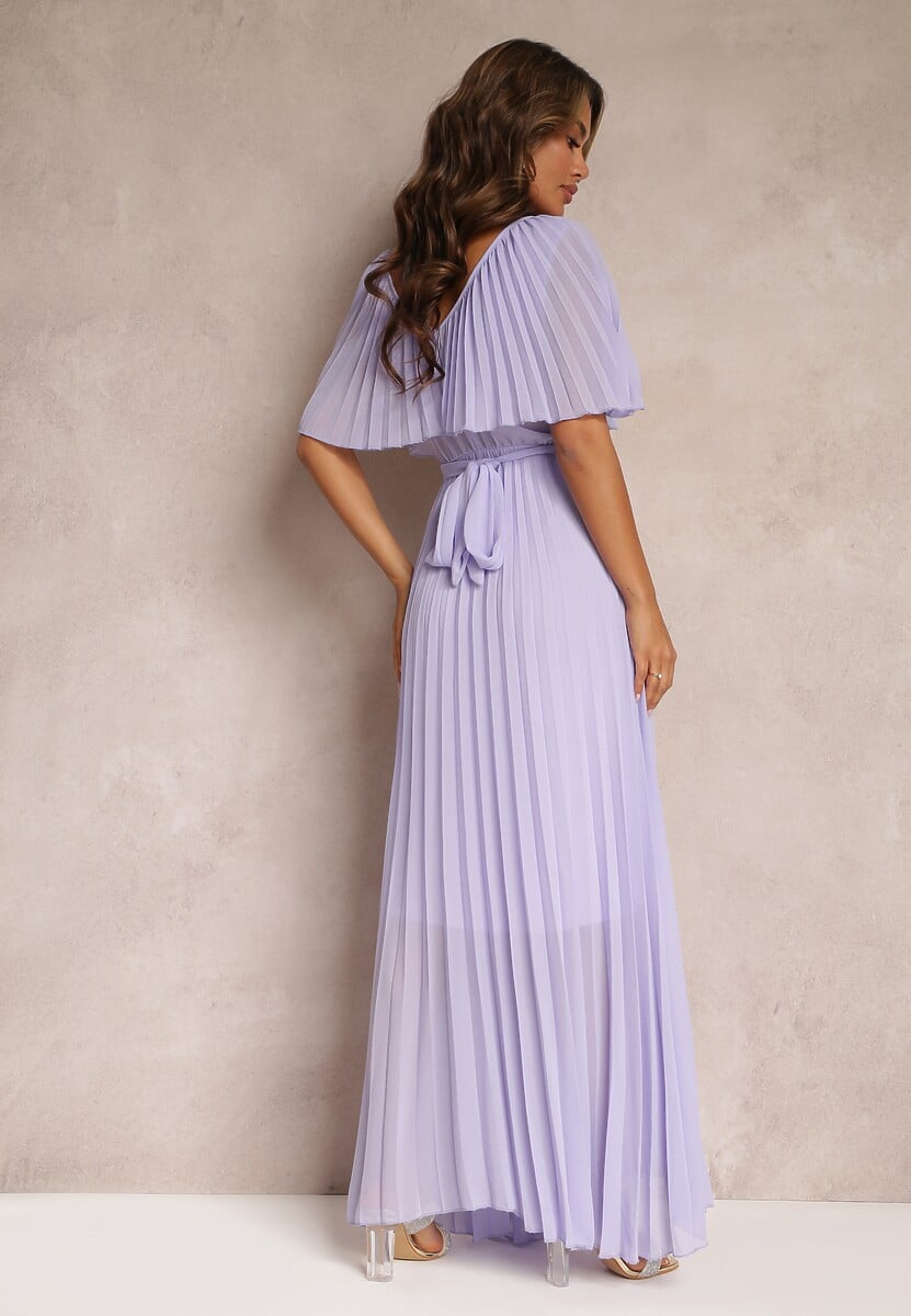 Fioletowa Plisowana Sukienka z Gumką w Pasie z Falbaną Przy Dekolcie Drenia