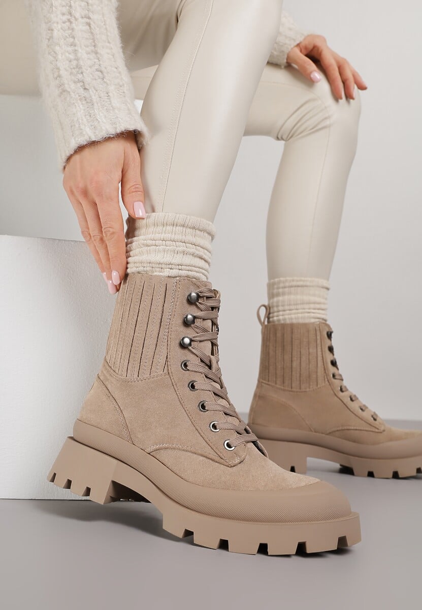 Ciemnobeżowe Botki Jadirel