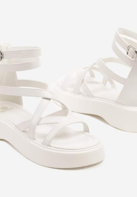 Białe Sandały na Platformie w Stylu Rzymianek z Ozdobnymi Paskami Terabis