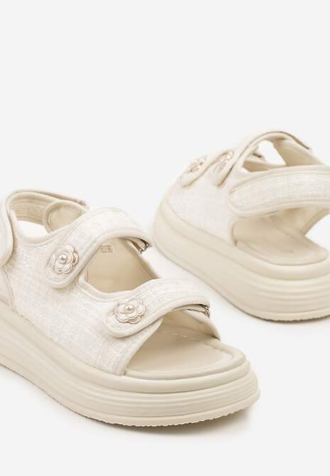 Beżowe Sandały na Tłoczonej Platformie z Tweedową Cholewką Meravira