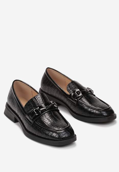 Czarne Mokasyny z Tłoczeniem Skóry Krokodyla z Metalową Ozdobą i Skórzaną Wkładką Kareph