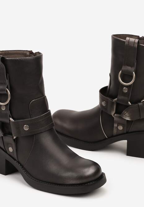 Srebrne Botki z Klamerkami na Niewysokim Słupku Nevetale