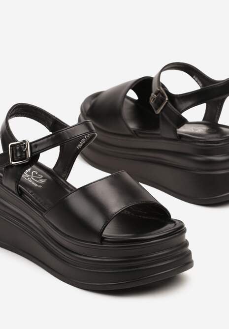 Czarne Casualowe Sandały na Platformie Zdobionej Tłoczeniami Nusavitia