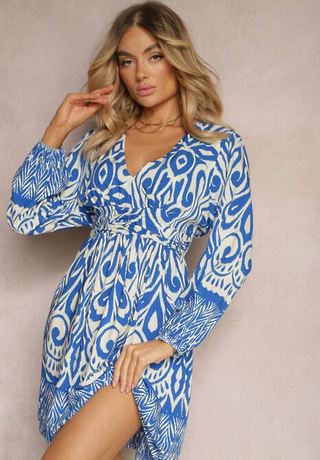 Niebiesko-Biała Wiskozowa Sukienka o Rozkloszowanym Kroju z Długimi Rękawami Zakończonymi Gumką Kililasa