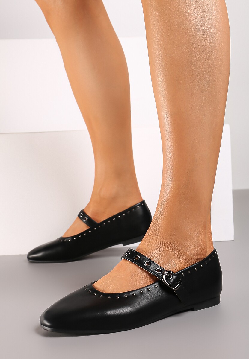 Czarne Balerinki na Płaskiej Podeszwie Mary Jane z Ćwiekami Bialonna