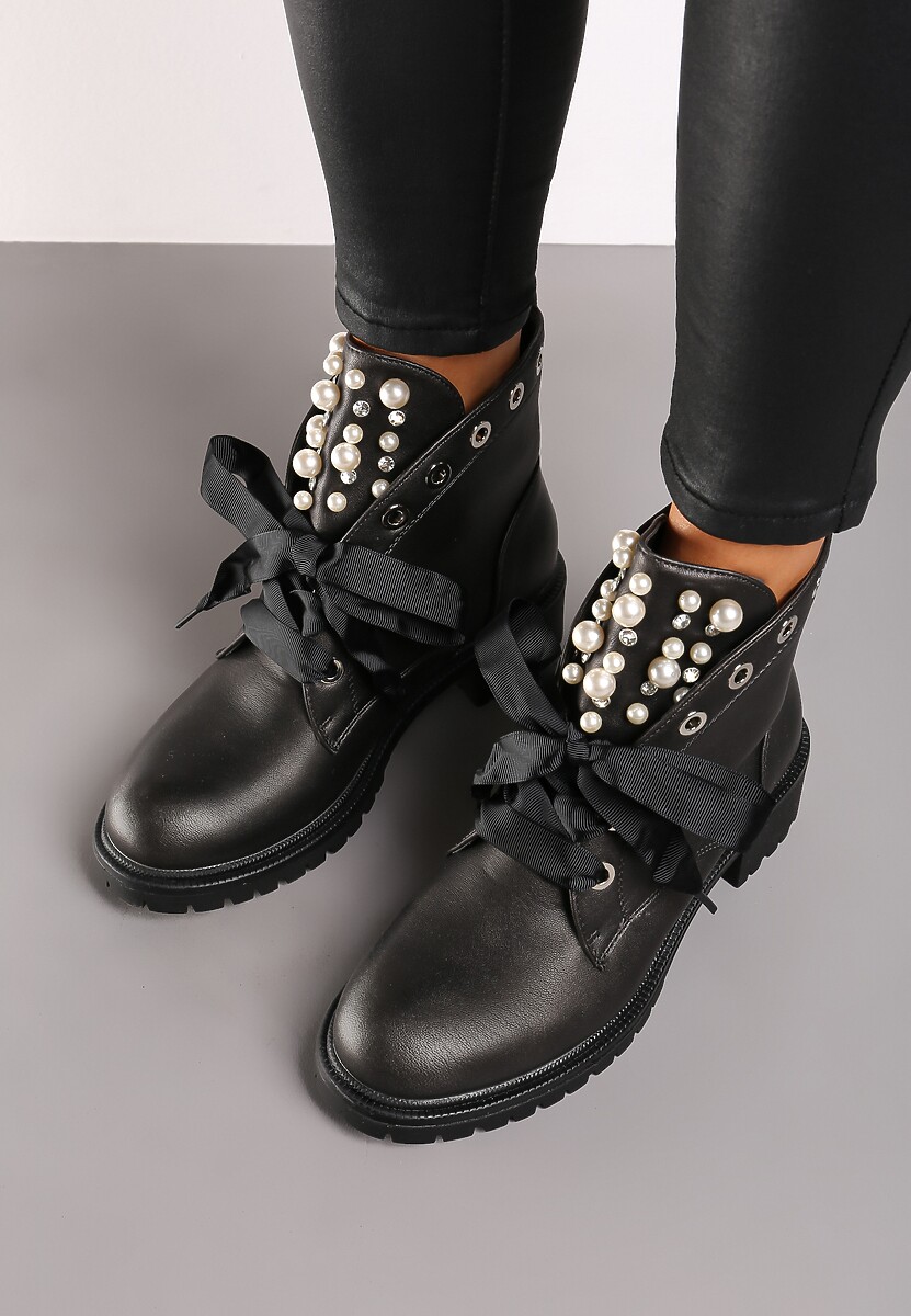 Srebrne Botki z Ozdobnymi Sznurówkami Perłami i Cyrkoniami Jovilda