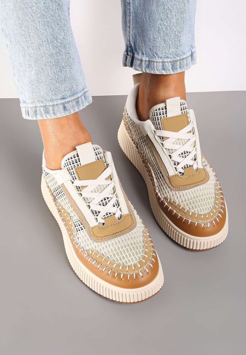 Beżowe Sneakersy na Platformie Wykończone Przeszyciami Terionna