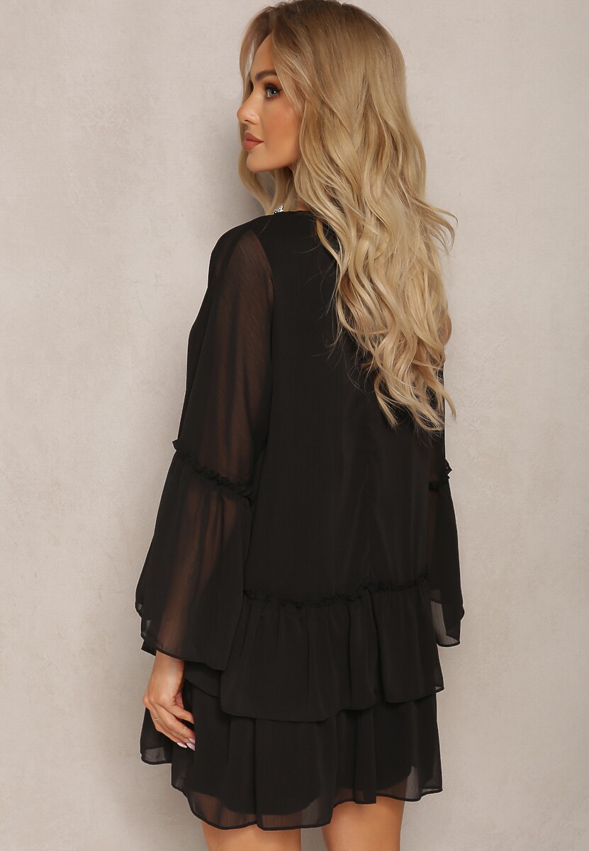 Czarna Sukienka Rozkloszowana Mini z Falbanką i Cyrkoniami przy Szyi Felicerna