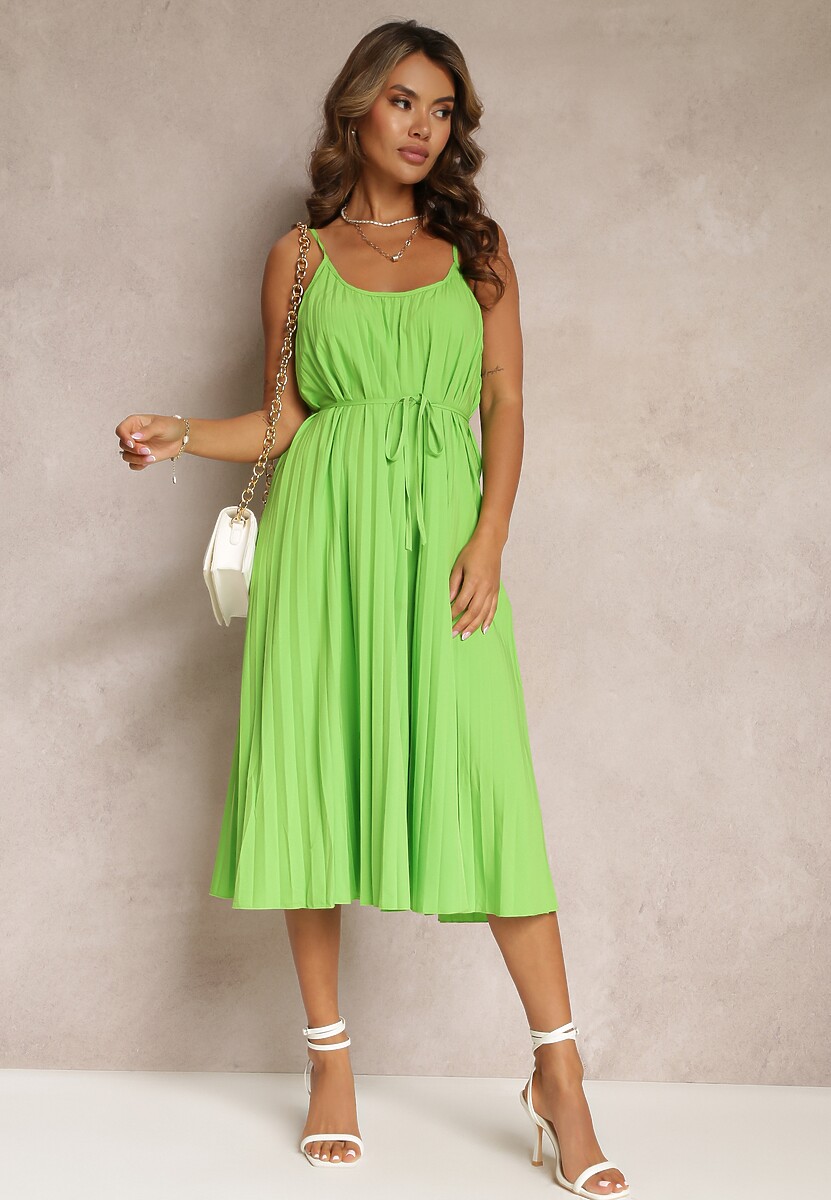 Zielona Letnia Sukienka Ozdobiona Plisowaniem i Wiązaniem w Pasie Aziel