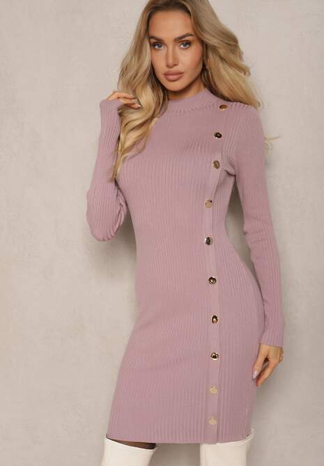 Fioletowa Prążkowana Sukienka Sweterkowa z Półgolfem ze Złotymi Guzikami Viattia