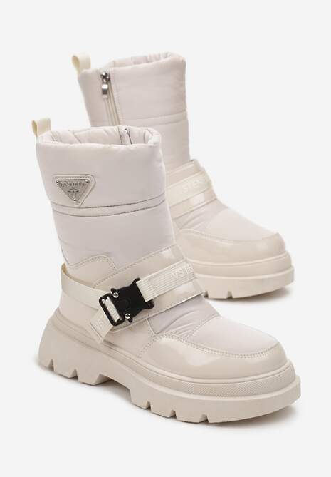 Beżowe Lakierowane Śniegowce za Kostkę z Ozdobną Klamerką Fesiva