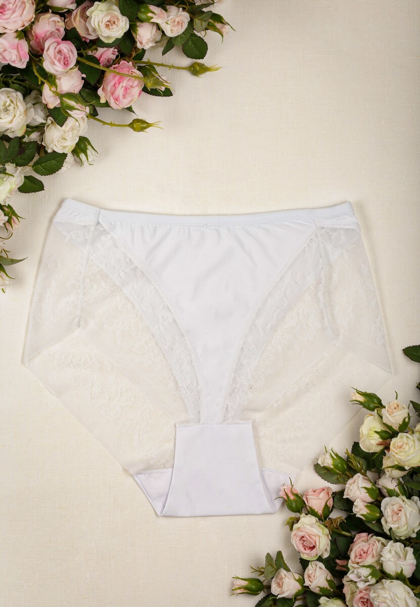 Białe Koronkowe Majtki z Wysoką Talią o Fasonie Fig Tamava