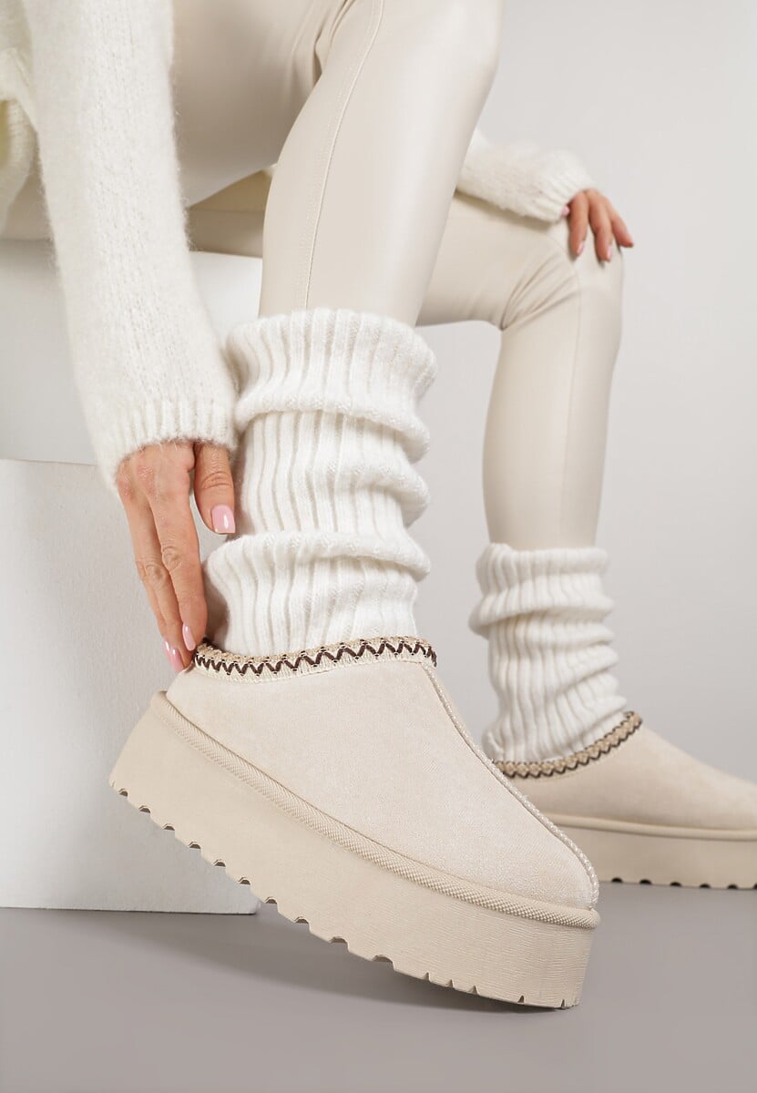 Beżowe Śniegowce na Platformie z Niską Cholewką i Haftowanym Wzorem Zivilae