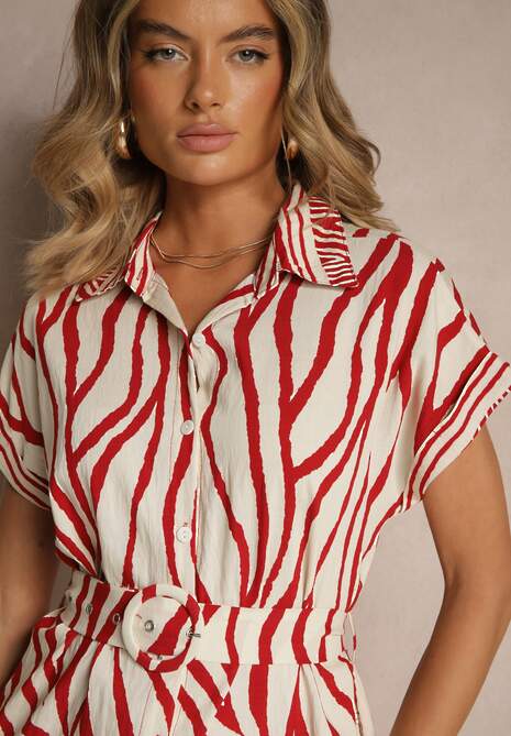 Czerwona Sukienka o Koszulowym Kroju z Wiskozą z Paskiem z Klamrą Gebbie