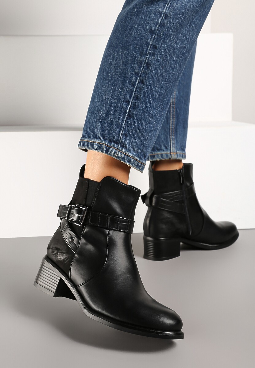 Czarne Botki na Słupku z Klamrą i Paskiem Epatina