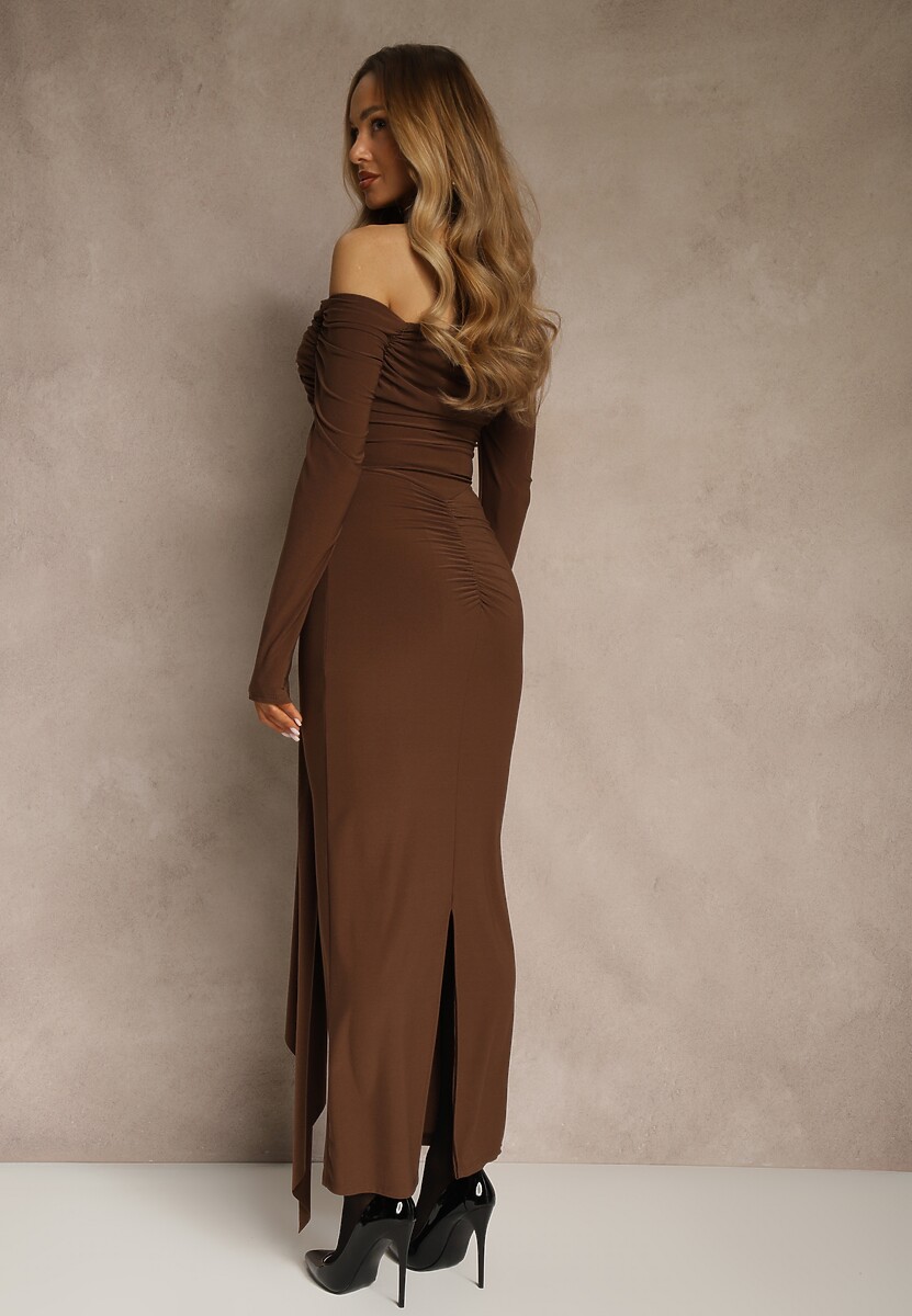 Brązowa Marszczona Sukienka o Dopasowanym Kroju z Trenem i Rozcięciem Aluilea