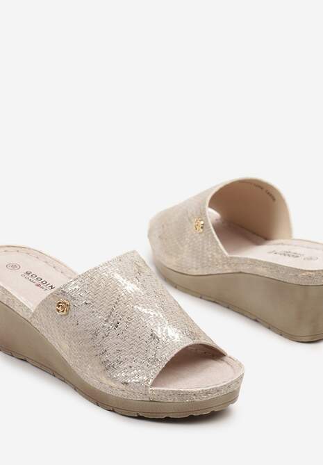 Beżowe Klapki  na Koturnie z Wkładką ze Skóry Naturalnej Ciravel