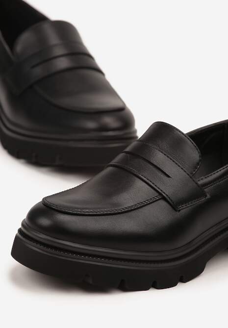 Czarne Mokasyny na Platformie z Tłoczeniem Celtellie