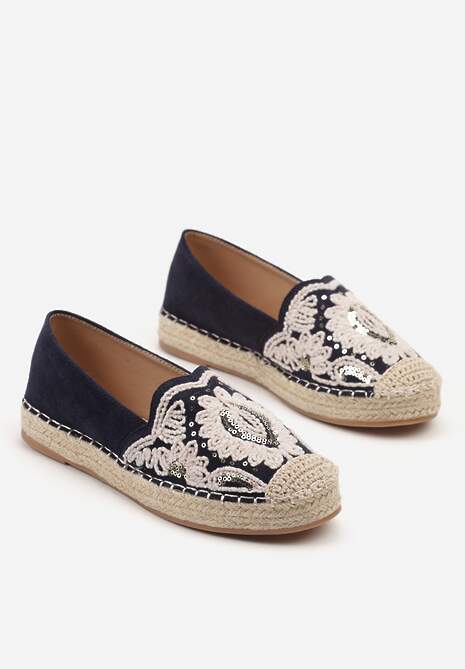 Granatowe Espadryle Ozdobione Haftem i Cekinami na Podeszwie z Plecionki Merindoria