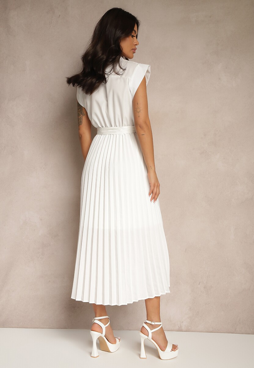 Biała Sukienka Plisowana z Bawełną Ozdobiona Paskiem Lirabelle
