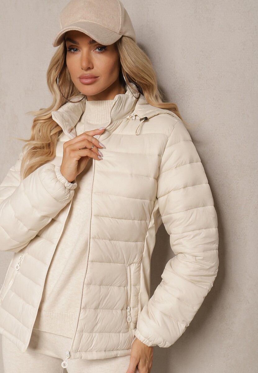 Jasnobeżowa Przejściowa Kurtka z Pikowaniem i Kapturem z Możliwością Odpięcia Ivaloraen