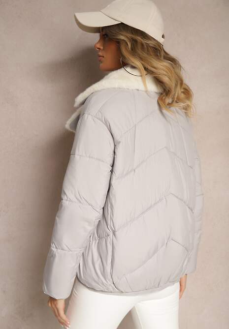 Szara Kurtka Ozdobiona Pikowaniem Kołnierzem z Futerkiem i Napami Deolina