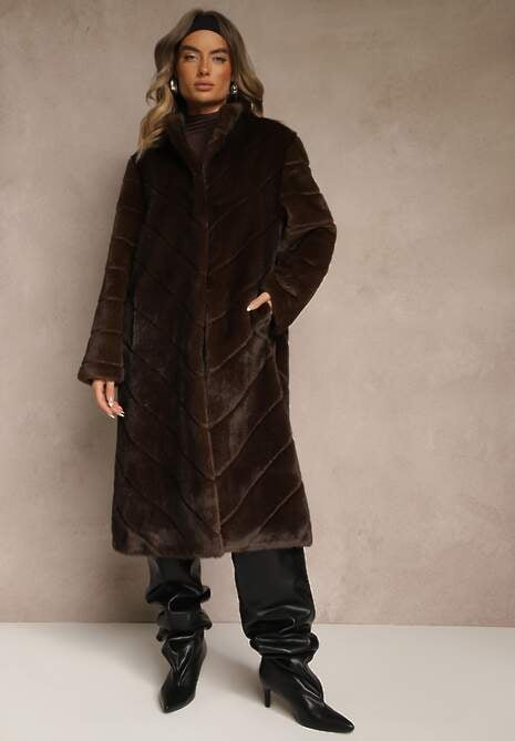 Brązowy Płaszcz Futerko o Długim Kroju z Przeszyciami i Stójką Zeniera