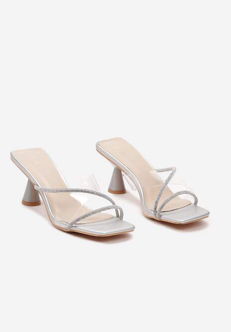 Srebrne Klapki z Transparentnym Paskiem na Stożku Ozdobione Cyrkoniami Moarixia