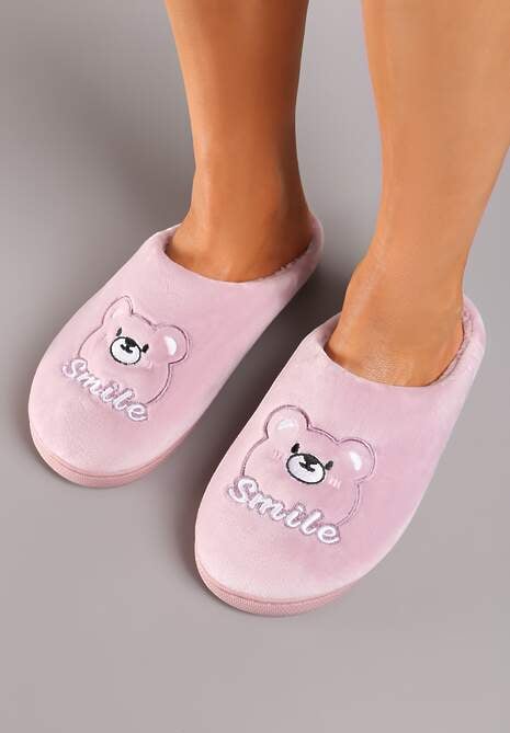 Różowe Wsuwane Kapcie z Welurowym Wykończeniem i Ozdobną Naszywką Naorise