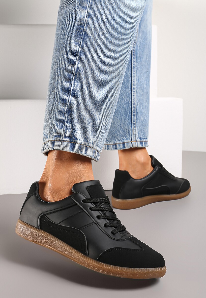 Czarne Sneakersy z Ozdobnymi Przeszyciami przed Kostkę Redala