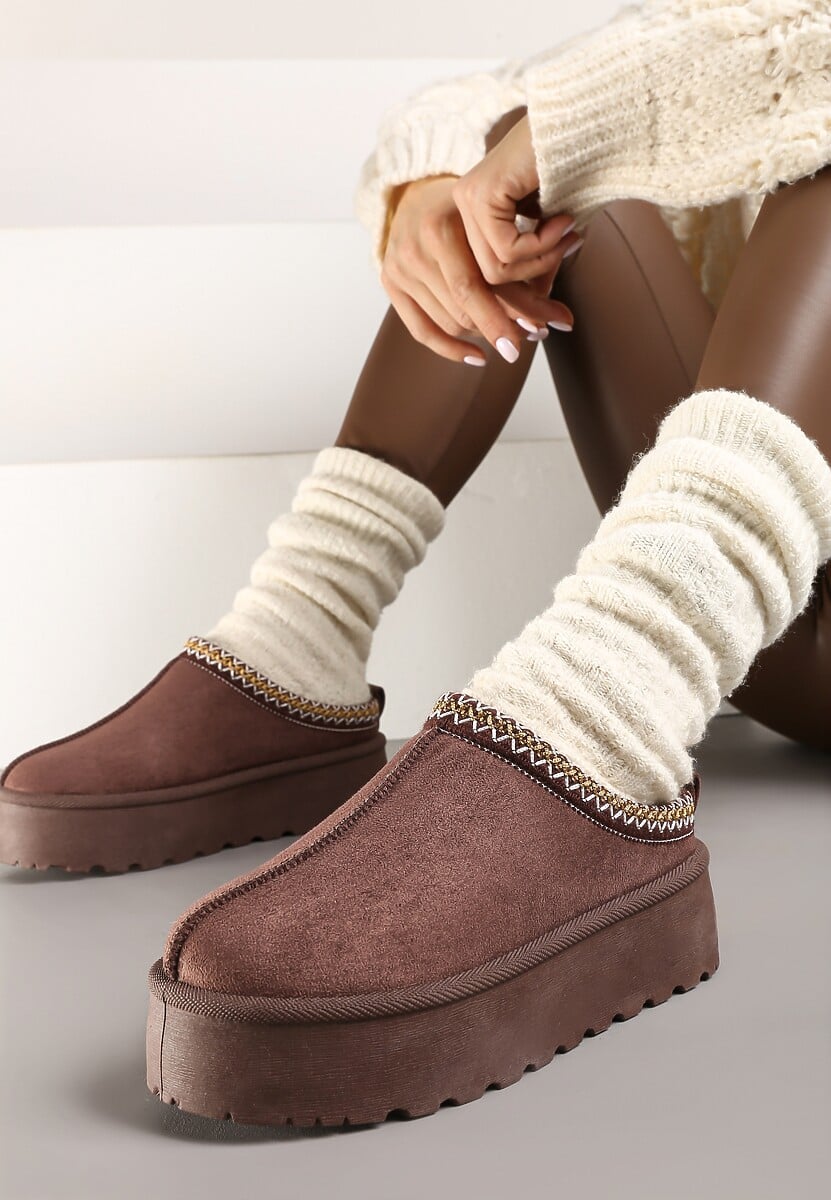 Brązowe Śniegowce na Platformie Ozdobione Haftem i Niską Cholewką Reanessa